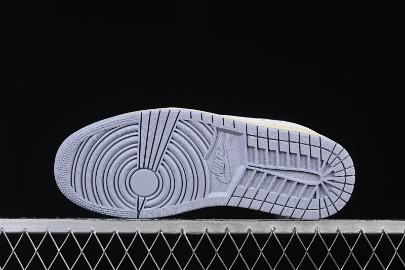 All categories Air Jordan Jordan series basketball shoes Air Jordan 1 Low Air Jordan 1 Low AJ1 Joe 1 Mi Bailan low-top cultural casual sneakers DC0774-106
